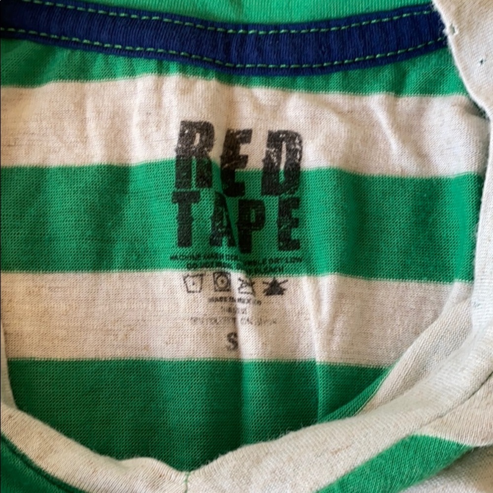 Light weight tee - Picture 2 of 2